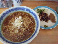 「限定の冷し正油らーめん」@ボニート・ボニートの写真