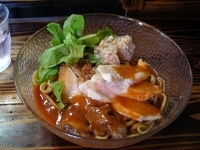 「29（肉）の日限定「冷製海老和えそばの鶏どっさり 鈴木スペシャル」@らーめん・つけめん いつ樹の写真