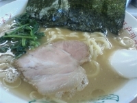 「ラーメン中  800円」@江戸川ラーメン 角久の写真