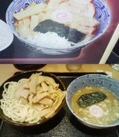 「朝つけ+メンマ増量」@六厘舎の写真