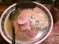 「鶏塩そば」@麺場 浜虎 横浜店の写真