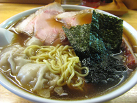 「ちゃあしゅうわんたんめん（ちゃあしゅうミックス）@1250」@嚆矢の写真