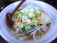 「肉野菜らーめん（醤油）」@手打ちラーメン ゆうかの写真