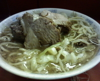 「ぶた入りらーめん」@ラーメン二郎 三田本店の写真