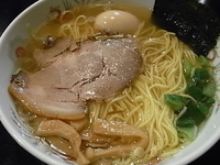 「塩ラーメン+地鶏の煮玉子」@支那そば 阿波家の写真