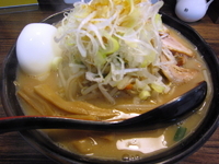 「味噌（大盛）+チャーシュー」@麺処 花田 池袋店の写真