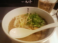 「アゴ節豚骨ラーメン」@麺屋 九秀の写真