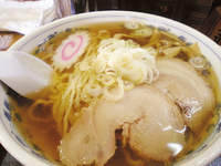 「佐野醤油ラーメン（麺硬め） 500円」@佐野青竹手打ラーメン 王将の写真