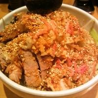 「背脂煮干まぜ麺」@背脂煮干濃厚醤油 どっかんの写真