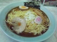 「正油らーめん大盛」@長浜らーめん 八王子バイパス店の写真