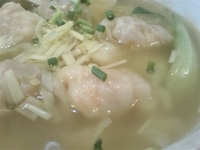 「鮮蝦雲呑麺  780円」@ぼひにあの写真