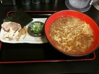 「こってり醤油」@自然派ラーメン処 麻ほろ 札幌ステラプレイス店の写真