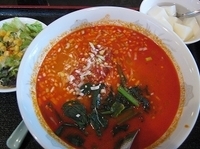 「自家製味自慢タンタン麺」@中華料理 真龍茶荘の写真