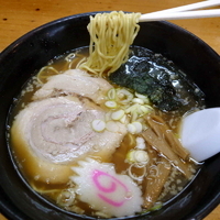 「しょうゆ 細麺 650円」@にぼしらーめん日暮里一代の写真