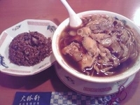 「中華そば（大）1/2ヤキメシ」@末廣ラーメン本舗 高田馬場分店の写真