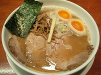 「特製らーめん」@やみつき煮干し醤油 裏りょうまの写真