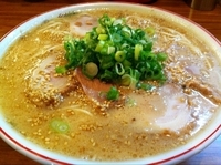 「長浜ラーメン大盛+替玉」@長浜ラーメン 鷹の写真