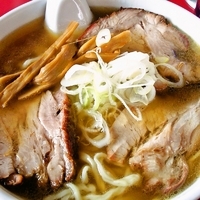 「手打ちチャーシューメン」@一品香 駅南店の写真