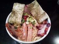 「特濃魚介豚骨ラーメン「」@麺家 うえだの写真