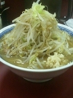 「ラーメン 小 680円」@らーめん豚喜 川口店の写真