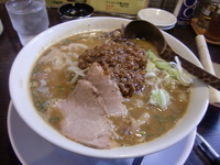 「めちゃ旨白ゴマ担々麺 大盛り880円」@こだわり家 麺神の写真