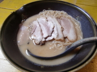 「春ラーメン大盛り（野菜抜き）1000円」@HABIKINOほんてんラーメンの写真