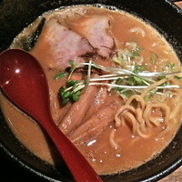 「豚ちゃんラーメン（夜限定￥800）」@麺部 しば盛の写真