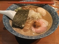 「濃厚豚骨魚介味玉らーめん」@麺処 ほん田の写真