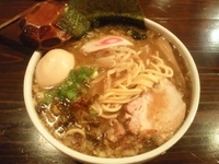 「魚介とんこつらーめん大盛（1.5倍）+味付たまご」@がつん堂の写真