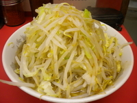 「小ラーメン 700円（ヤサイ・ニンニク・カラメ）」@ラーメン二郎 小岩店の写真