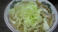 「小ラーメン（ニンニク、麺少なめ）」@ラーメン二郎 横浜関内店の写真