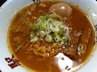 「ミニ味噌ラーメン（550円）+味付煮玉子（100円）」@らーめんの駅 新横浜ラーメン博物館店の写真