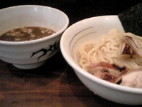 「つけそば 中盛（300g）」@ラーメン凪 炎のつけめん 西新宿店の写真