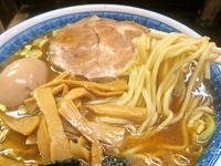 「ラーメン（750円）+味玉（50円）」@中華そば べんてんの写真