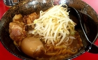 「ラーメン 小（麺・ヤサイ半分）+味玉サービス?」@麺や 唯桜の写真