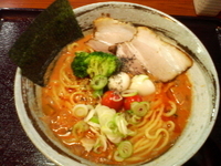 「胡麻辛みそめん（中辛）」@らーめんRYUZOの写真