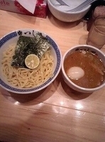 「二代目つけ麺（980円）」@つじ田 神田御茶ノ水店の写真