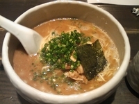 「掛け豚そば 800円」@俺の空 池袋店の写真