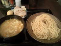 「まる得つけ麺」@三ツ矢堂製麺 大船店の写真