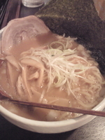 「旭川醤油豚骨 （680円）」@北海道濃厚しばきとんこつ てらじ。の写真