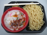 「陳健一×六厘舎 つけ麺 : 800」@大つけ麺博 浜松町駅前特設会場の写真