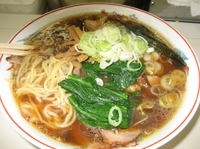 「青島チャーシュー大盛 850円+メンマ50円+ネギ50円+ほうれ」@青島食堂 秋葉原店の写真