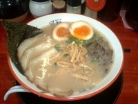 「特製とんこつラーメン」@風龍.MAX 神田神保町店の写真