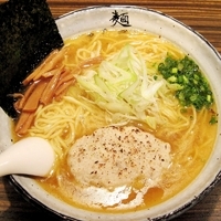 「塩ラーメン （期間限定）」@麺屋 利休の写真
