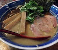 「らぁめん（小盛り）」@らぁめん 葉月の写真