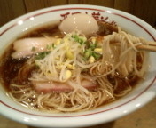 「中華そば700円+味付玉子100円」@西尾中華そばの写真