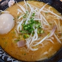 「黄金の味噌ラーメン ( 味付け玉子トッピング )」@らあめん花月嵐 お花茶屋店の写真