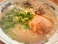 「博多とんこつラーメン」@がんばる軒の写真