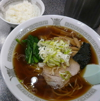 「ラーメン 680円 + 小ライスサービス」@中華 銀座亭の写真