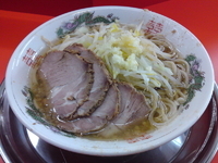 「小らーめん豚入り600円」@麺でる 戸越店の写真